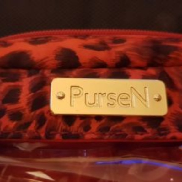 🚫SOLD🚫 PurseN Red Leopard Print Makeup Case - Picture 5 of 5